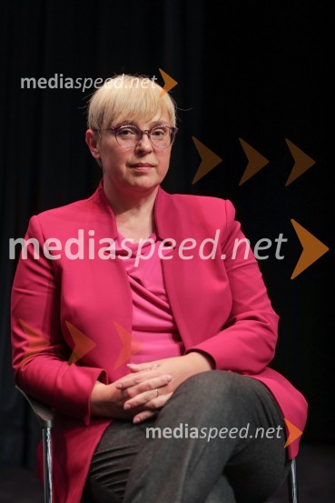  Nataša Pirc Musar, partnerica, direktorica in odvetnica, Pirc Musar odvetniška družba, kandidatka na predsedniških volitvah 2022Soočenje predsedniških kandidatov v okviru Festivala za tretje življenjsko obdobje