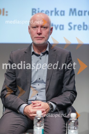 dr. Milan Brglez, nekdanji predsednik Državnega zbora Republike Slovenije, kandidat na predsedniških volitvah 2022Soočenje predsedniških kandidatov v okviru Festivala za tretje življenjsko obdobje