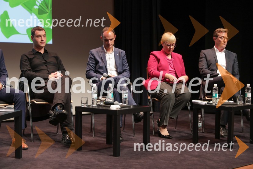  Miha Kordiš, poslanec Združene levice,  kandidat na predsedniških volitvah 2022;  Anže Logar, poslanec SDS, predsednik Ljubljanskega odbora SDS, kandidat na predsedniških volitvah 2022;  Nataša Pirc Musar, partnerica, direktorica in odvetnica, Pirc Musar odvetniška družba, kandidatka na predsedniških volitvah 2022; dr. Vladimir Prebilič, poslanec SDS, kandidat na predsedniških volitvah 2022Soočenje predsedniških kandidatov v okviru Festivala za tretje življenjsko obdobje