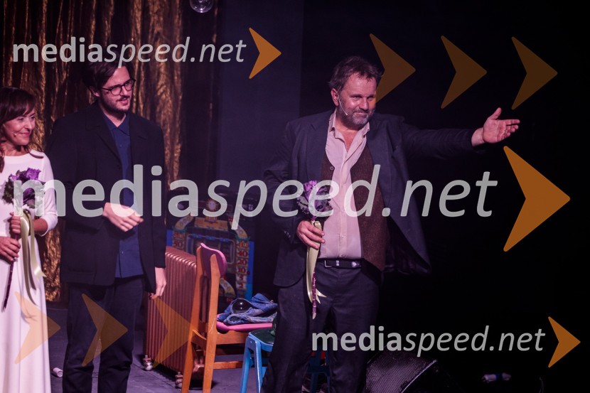  Mirjam Korbar, igralka;  ... ;  Lotos Vincenc Šparovec, igralecŽabe, premiera poetične drame