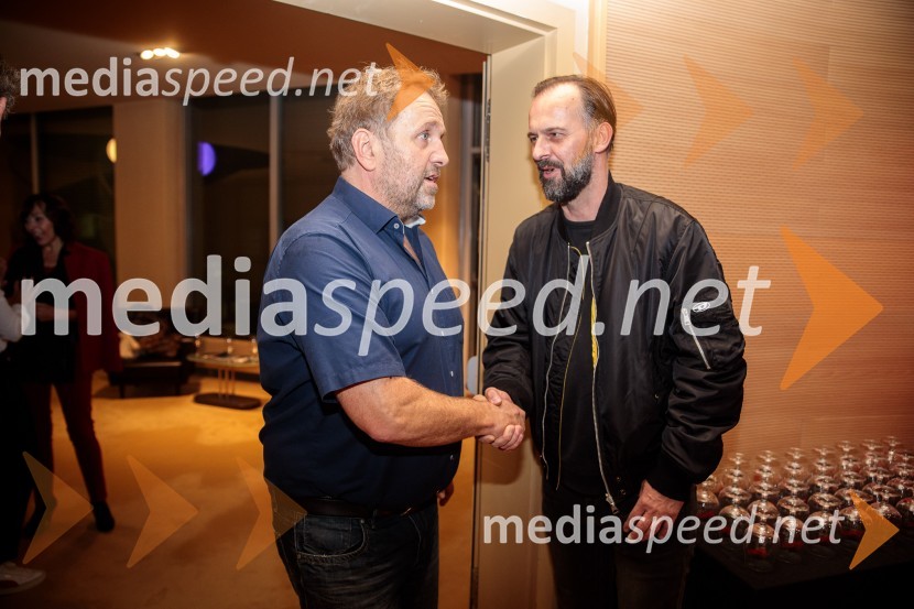  Lotos Vincenc Šparovec, igralec;  Uroš Fürst, igralecŽabe, premiera poetične drame