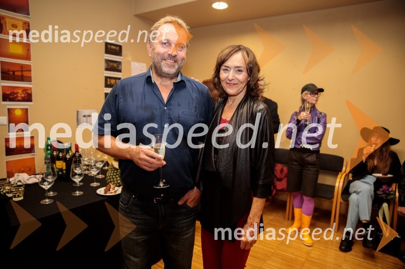  Lotos Vincenc Šparovec, igralec;  Mirjam Korbar, igralkaŽabe, premiera poetične drame