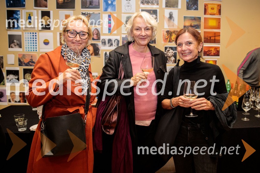 Žabe, premiera poetične drame