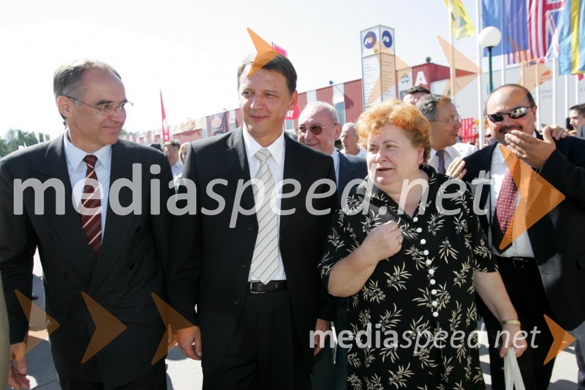 ..., Anton Rop, politik in Marija Pozsonec, nekdanja poslanka madžarske narodne skupnostiSejem Gornja Radgona 2004