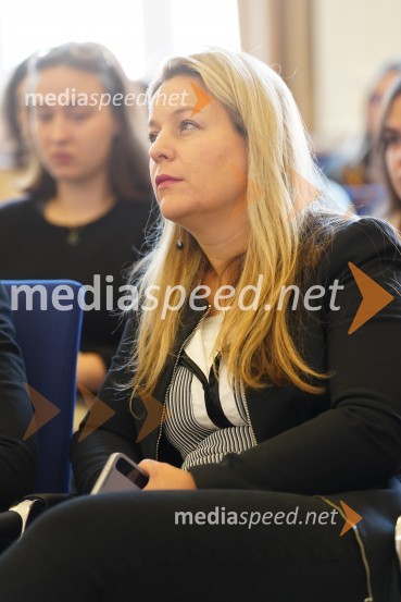 uni. dip. prav. Bernarda Pevec, vodja referata, Pravna fakulteta MariborSprejem brucev na Univerzi v Mariboru