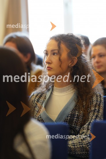 Sprejem brucev na Univerzi v Mariboru