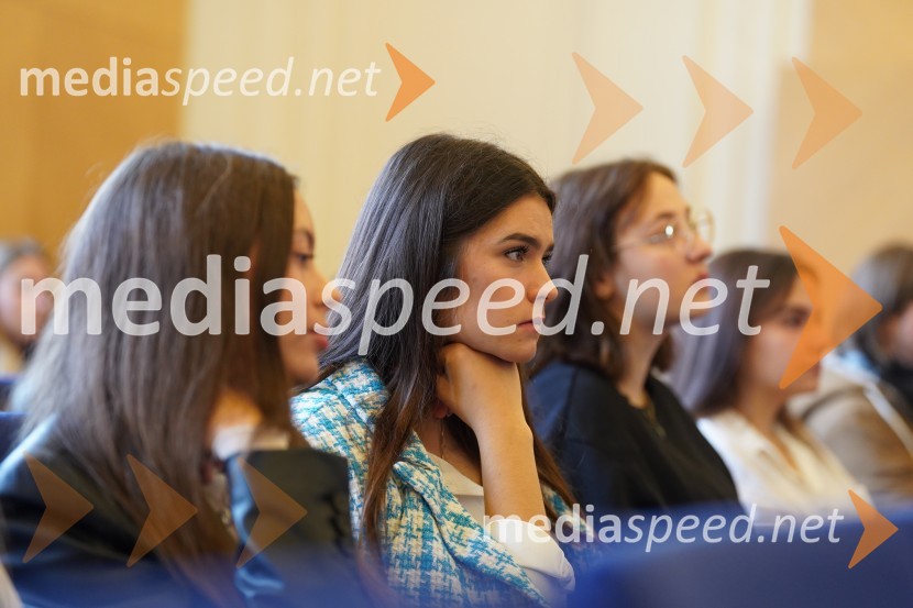 Sprejem brucev na Univerzi v Mariboru