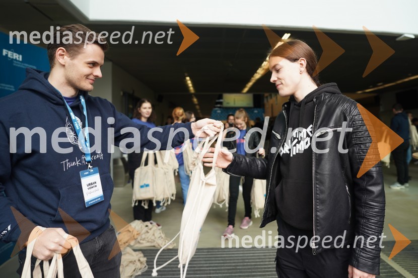 Sprejem brucev na Univerzi v Mariboru