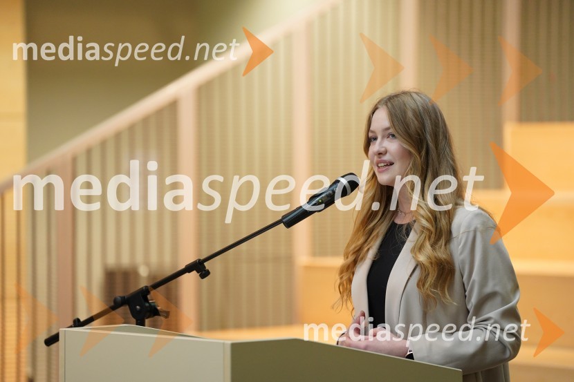 Sprejem brucev na Univerzi v Mariboru