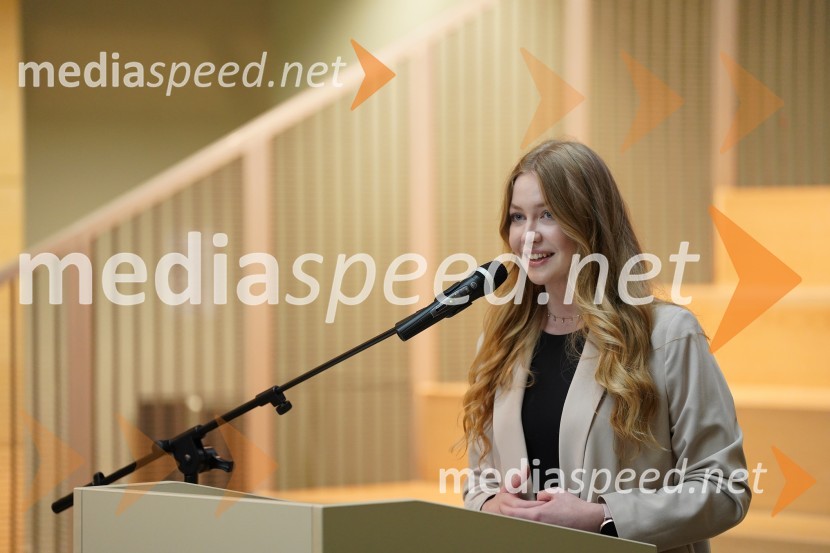 Sprejem brucev na Univerzi v Mariboru