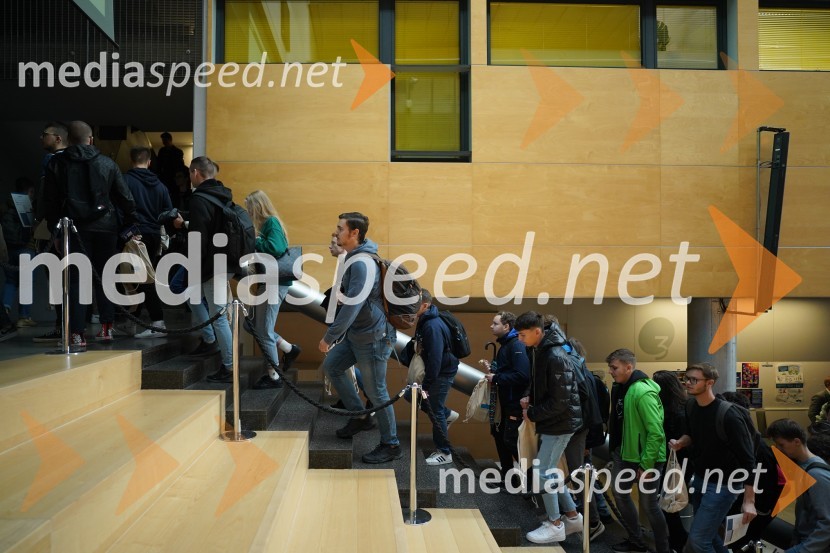 Sprejem brucev na Univerzi v Mariboru