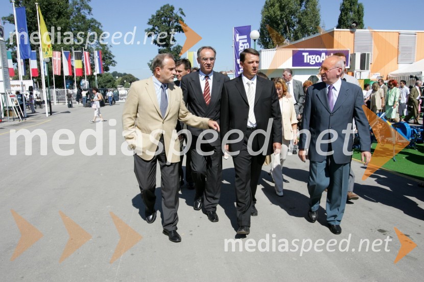 Milan Pogačnik, minister za kmetijstvo, Janez Erjavec, direktor Pomurskega sejma, Anton Rop, politik in ...Sejem Gornja Radgona 2004