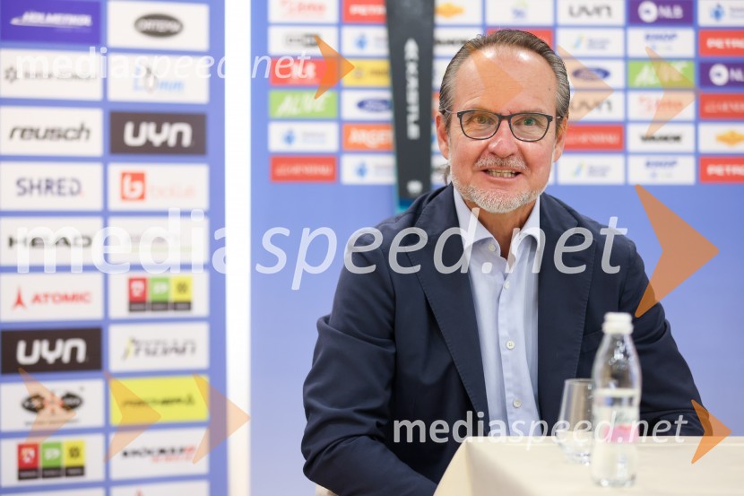  Alexander Lotschak, Kästle, direktorIlka Štuhec odslej s smučmi Kästle, novinarska konferenca pred sezono