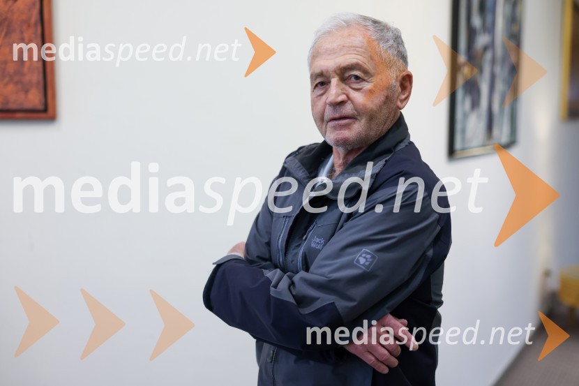  Filip  Gartner, nekdanji smučarski trenerIlka Štuhec odslej s smučmi Kästle, novinarska konferenca pred sezono