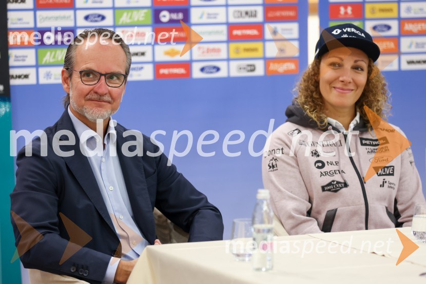  Alexander Lotschak, Kästle, direktor;  Ilka Štuhec, slovenska alpska smučarkaIlka Štuhec odslej s smučmi Kästle, novinarska konferenca pred sezono