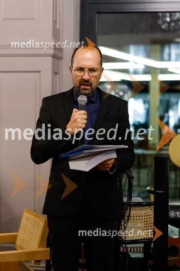 Dr. Matej Šekli, predsednik Slavističnega društva in predsednik strokovne komisije Škrabčeve ustanovePodelitev štipendij Škrabčeve ustanove za leto 2022