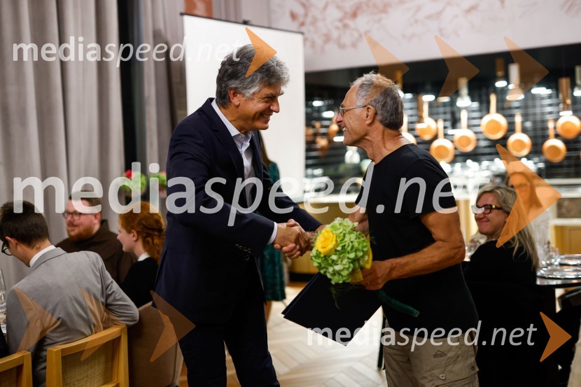 Podelitev štipendij Škrabčeve ustanove za leto 2022