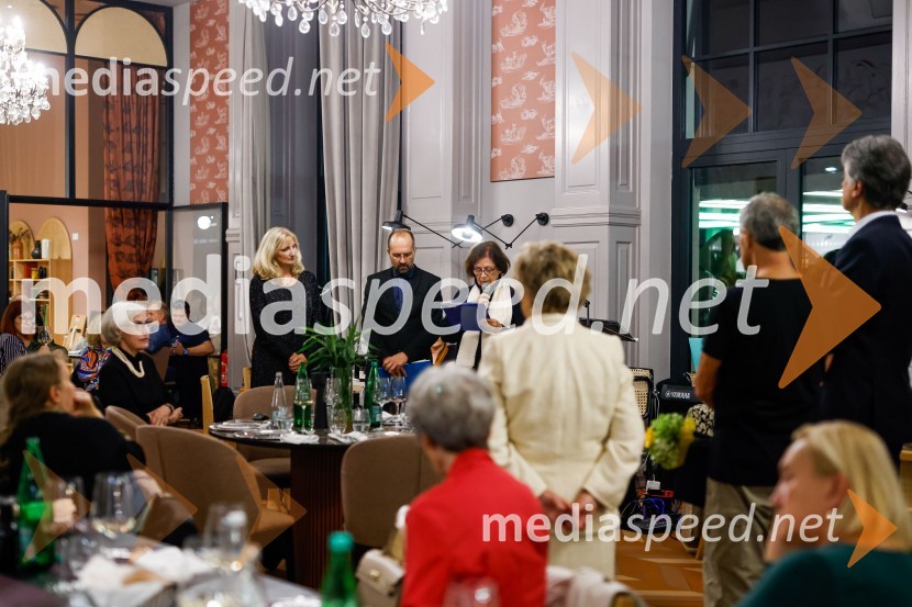 dr. Vesna Mikolič, predsednica strokovnega sveta Zlati kamen; Dr. Matej Šekli, predsednik Slavističnega društva in predsednik strokovne komisije Škrabčeve ustanove;  ... Podelitev štipendij Škrabčeve ustanove za leto 2022