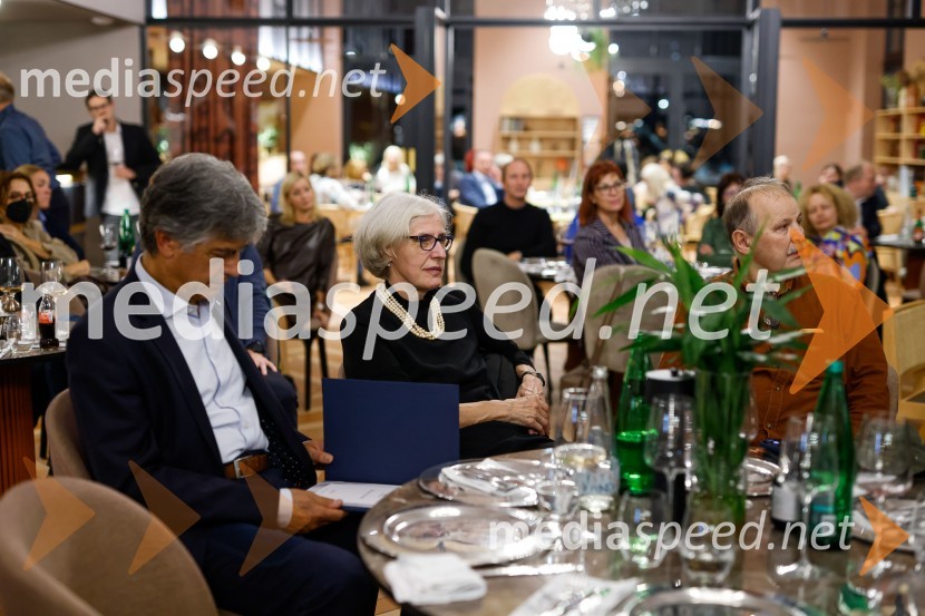 Podelitev štipendij Škrabčeve ustanove za leto 2022