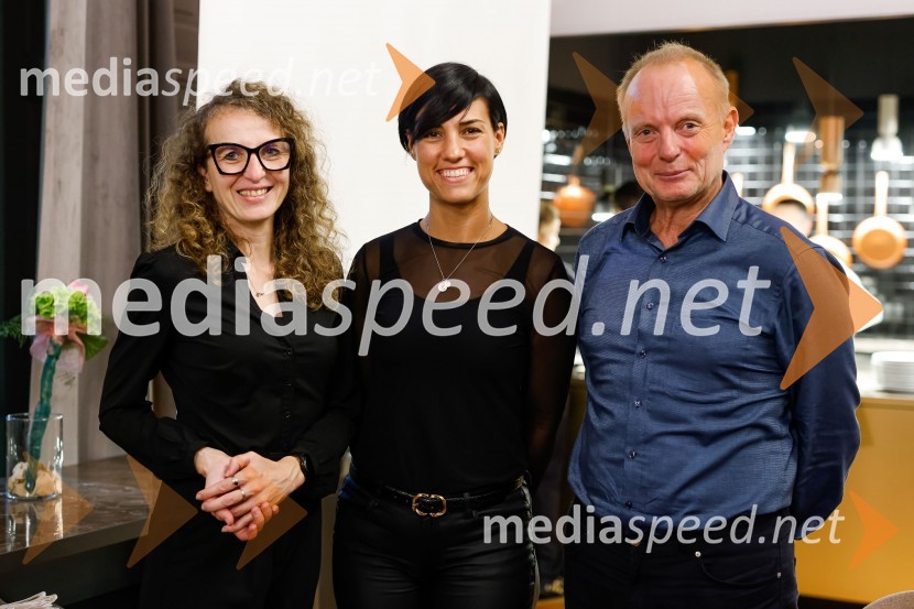  Polona Lovšin, vodja komunikacij, Riko d.o.o.;  ... ;  ... Podelitev štipendij Škrabčeve ustanove za leto 2022