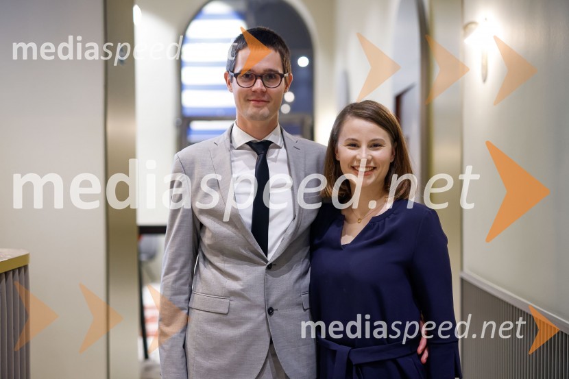  Dejan Gabrovšek, doktorski študent na Oddelku za slovenistiko FF UL;  ... Podelitev štipendij Škrabčeve ustanove za leto 2022