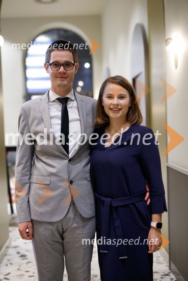  Dejan Gabrovšek, doktorski študent na Oddelku za slovenistiko FF UL;  ... Podelitev štipendij Škrabčeve ustanove za leto 2022