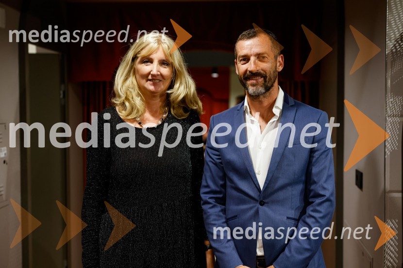 dr. Vesna Mikolič, predsednica strokovnega sveta Zlati kamen;  ... Podelitev štipendij Škrabčeve ustanove za leto 2022