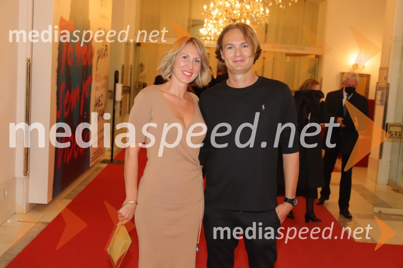  Mateja Kožuh, producentka Opere in Baleta SNG Maribor, akordeonistka;  ... La Gioconda, premiera opere v SNG Maribor