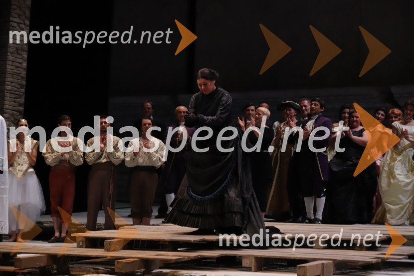  Dada Kladenik, pevkaLa Gioconda, premiera opere v SNG Maribor