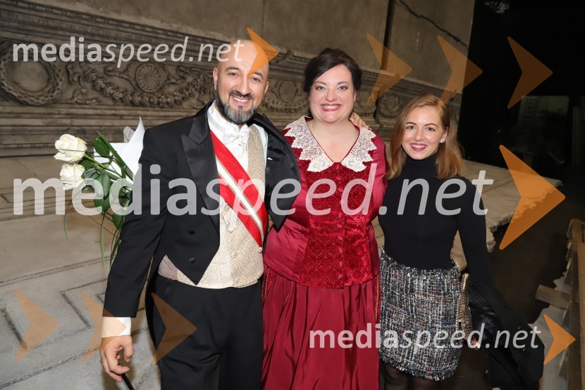  Dragoljub Bajić;  Rebeka Lokar, operna pevka;  Natalija Amina Bašić, pevkaLa Gioconda, premiera opere v SNG Maribor