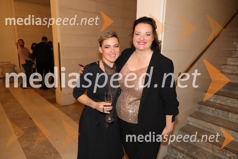  Suzana Rengeo, modna oblikovalka in kostumografinja;  Rebeka Lokar, operna pevkaLa Gioconda, premiera opere v SNG Maribor