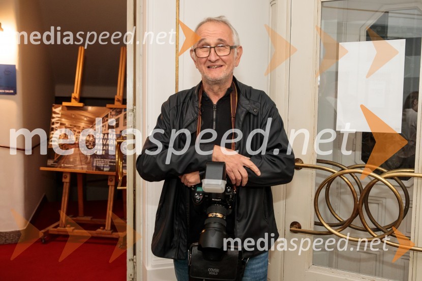  Vito Tofaj, fotografPasji sin. Do koder te pusti veriga, premiera