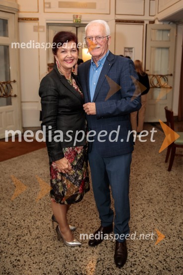 Pasji sin. Do koder te pusti veriga, premiera