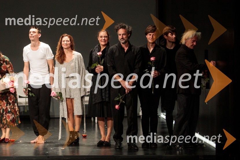  Nejc Cijan Garlatti, igralec;  Sabina  Kogovšek, igralka;  Pia Zemljič, igralka;  Rok Vihar, igralec;  Mario Dragojević, igralec;  Klemen Janežič, igralec ;  Vojko Zidar, igralecPasji sin. Do koder te pusti veriga, premiera