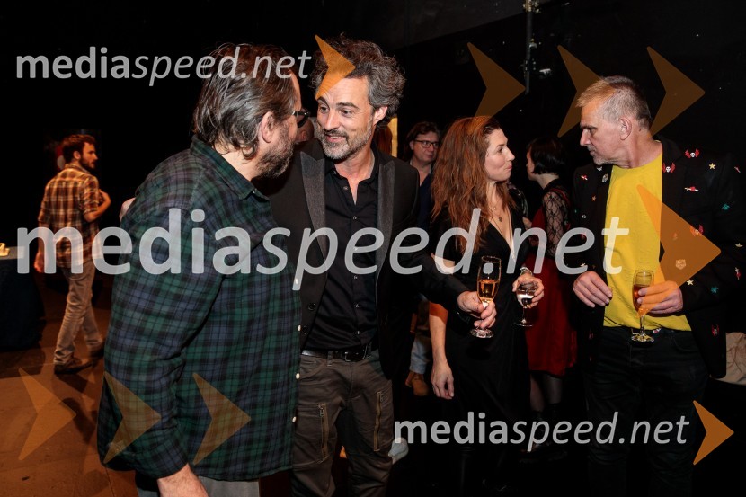  Arpád Schilling, režiser;  Rok Vihar, igralecPasji sin. Do koder te pusti veriga, premiera