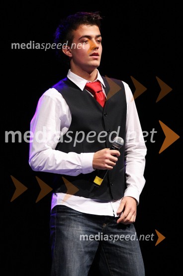 Gašper Rifelj, pevecPoglej me, drugi dobrodelni koncert za nakup mamografa