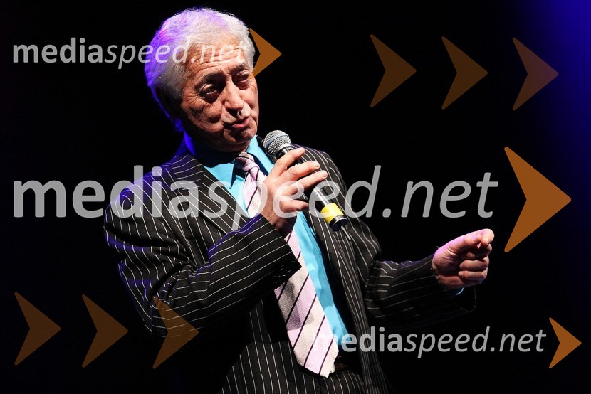 Pero Dimitrijevič, pevecPoglej me, drugi dobrodelni koncert za nakup mamografa