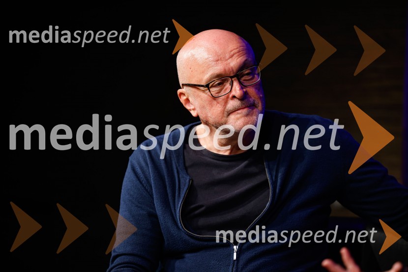  Miha Mazzini, pisatelj, kolumnist, scenaristMiha Mazzini: Osebno, predstavitev knjige v Cankarjevem domu