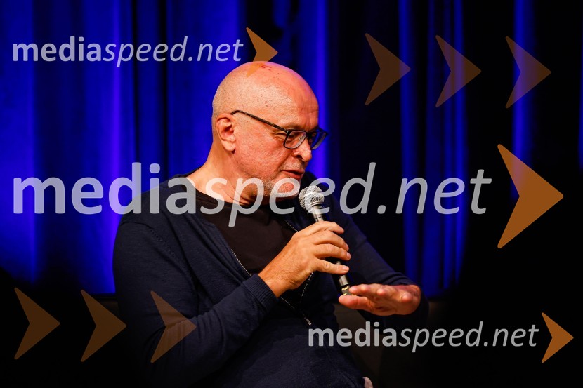  Miha Mazzini, pisatelj, kolumnist, scenaristMiha Mazzini: Osebno, predstavitev knjige v Cankarjevem domu