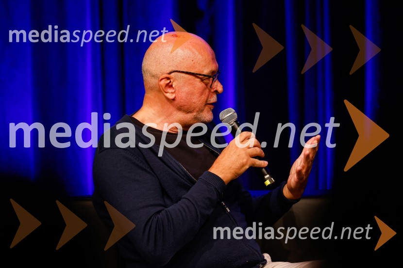  Miha Mazzini, pisatelj, kolumnist, scenaristMiha Mazzini: Osebno, predstavitev knjige v Cankarjevem domu