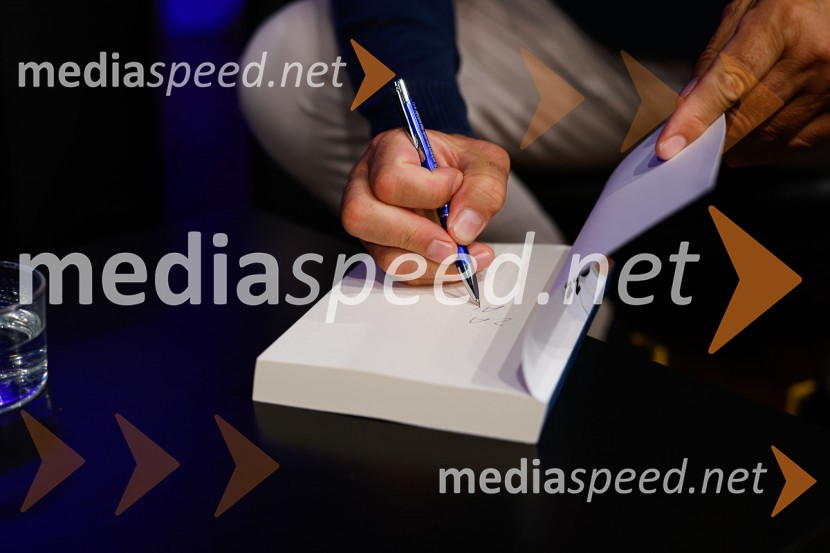 Miha Mazzini: Osebno, predstavitev knjige v Cankarjevem domu