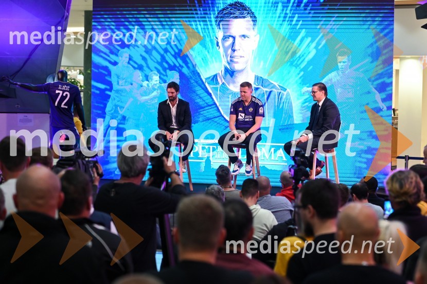  Marko Šuler, direktor, NK Maribor;  Josip  Iličić, nogometaš;  Stipe Jerič, odnosi z javnostmi, NK MariborJosip Iličić se vrača v NK Maribor