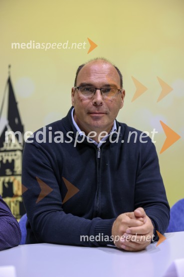  Matej Žunkovič, v. d. vodje Regionalnega RTV-centra MariborFrišno/Fresh kmalu že drugič na odru SNG Maribor