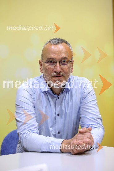  Tomaž  Karat, glavni urednik, TV MariborFrišno/Fresh kmalu že drugič na odru SNG Maribor