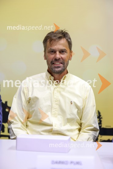  Darko Pukl, glavni urednik, Radio SiFrišno/Fresh kmalu že drugič na odru SNG Maribor