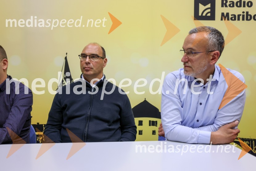  Matej Žunkovič, v. d. vodje Regionalnega RTV-centra Maribor;  Tomaž  Karat, glavni urednik, TV MariborFrišno/Fresh kmalu že drugič na odru SNG Maribor