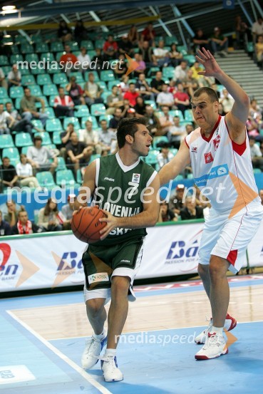 Sani Bečirovič, košarkar in ...Košarka Poljska-Slovenija 2004