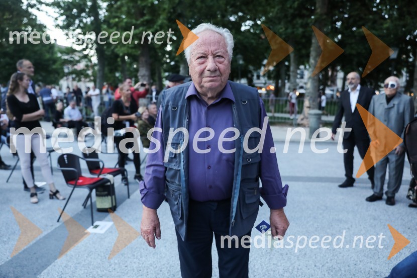  Jure Robežnik, skladateljUmrl je Jure Robežnik, velikan slovenske glasbe