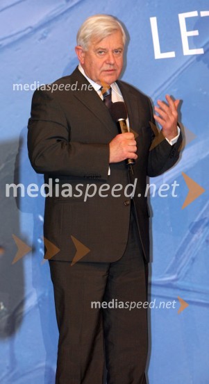 Milan Kučan, nekdanji predsednik republike Slovenije in naj slovenec 2005Razglasitev Slovenca leta 2005 Nedeljskega dnevnika