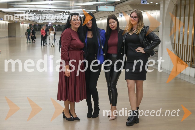 Dedek gre na jug, predpremiera filma